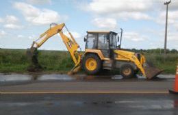 Precaución en el cruce de las Rutas 45 y 31: Agua sobre el pavimento